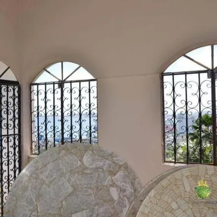 Buy this 4 bed house on Rua Chile in Centro Histórico, Salvador - BA