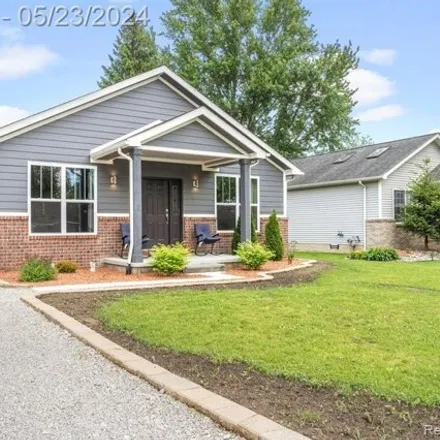 Buy this 3 bed house on Denning Road in Huron Charter Township, MI 48164