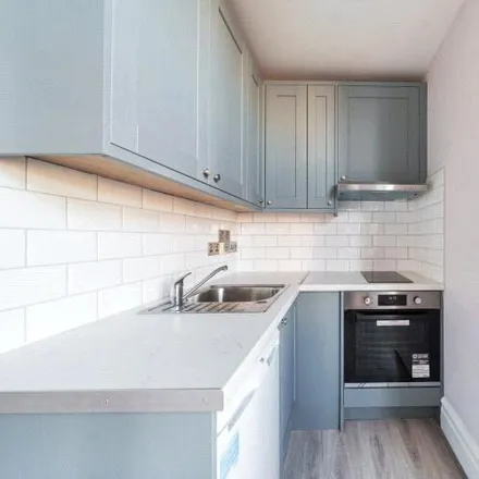 Rent this studio apartment on Buffalo Nutrition in High Street, London