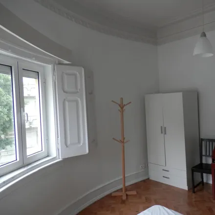 Rent this 5 bed apartment on Rua Leite de Vasconcelos 65 in 1170-379 Lisbon, Portugal