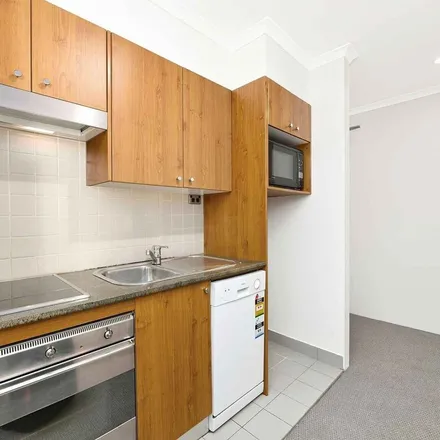 Image 7 - The Harvard, 231 Miller Street, Sydney NSW 2060, Australia - Apartment for rent