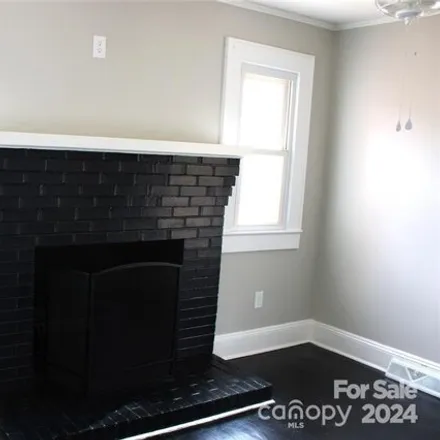 Image 6 - 864 Ashwood Street, Shady Brook, Kannapolis, NC 28081, USA - House for sale