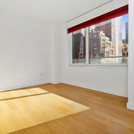Image 8 - LANA, 515 9th Avenue, New York, NY 10018, USA - Apartment for rent