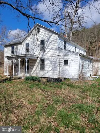 Buy this 3 bed house on 271 Little Cacapon River Road in Frenchburg, Hampshire County