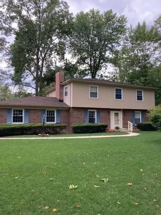 Image 3 - 12129 Briarway Center Drive, Indianapolis, IN 46259, USA - House for sale