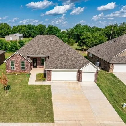 Image 2 - 941 Siena Springs Dr, Norman, Oklahoma, 73071 - House for sale