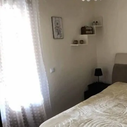 Rent this 2 bed apartment on New Kallikratia Middle School in Κορδόμπεη, Νέα Καλλικράτεια