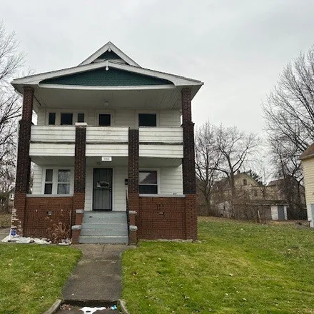 Image 1 - 9886 Manor Avenue, Cleveland, OH 44104, USA - House for sale