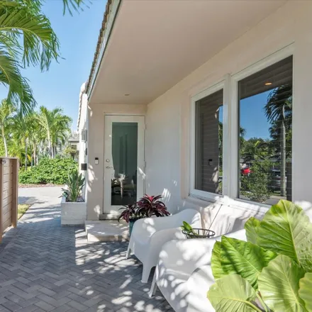 Image 6 - 1701 Northeast 18th Street, Bay Harbor, Fort Lauderdale, FL 33305, USA - House for sale