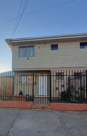 Image 5 - Avenida Nueva Poniente, 380 0720 Chillán, Chile - House for rent