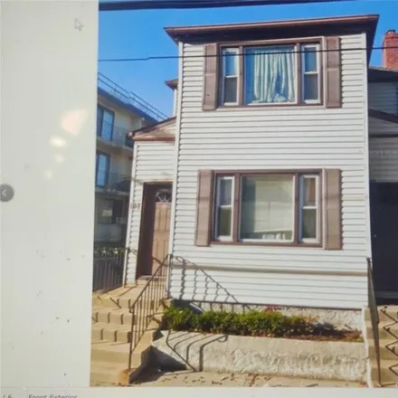 Rent this 1 bed house on 139 Broadway Apt 1 in Lynbrook, New York