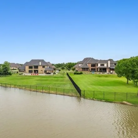 Image 5 - 8623 Mazzini Court, Flower Mound, TX 75022, USA - House for sale
