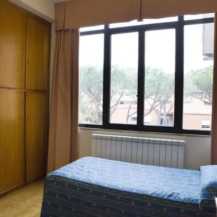 Image 6 - Via Guglielmo Pallavicini, 00128 Rome RM, Italy - Apartment for rent