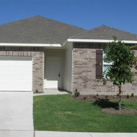 Rent this 3 bed house on 743 Camden Dr in Lavon, Texas