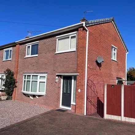 Buy this 3 bed duplex on Tilstock Crescent in Shrewsbury, SY2 6HH