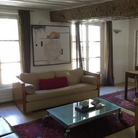 Rent this 2 bed apartment on Paris in 3rd Arrondissement, IDF