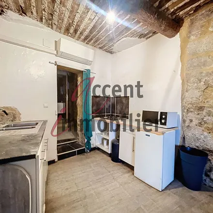 Image 5 - 3 Impasse Figon, 84300 Cavaillon, France - Apartment for rent