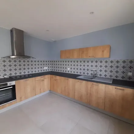 Rent this 4 bed apartment on 9 Allée Duquesne in 44000 Nantes, France