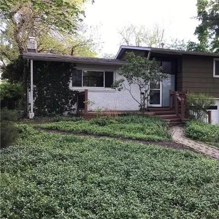 Buy this 3 bed house on 3523 West 74th Street in Prairie Village, KS 66208