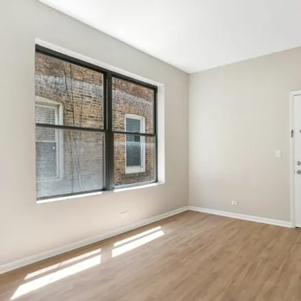 Image 2 - 2245 North Western Avenue, Chicago, IL 60647, USA - Apartment for rent