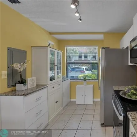 Image 4 - 232 City View Drive, Fort Lauderdale, FL 33311, USA - Townhouse for sale
