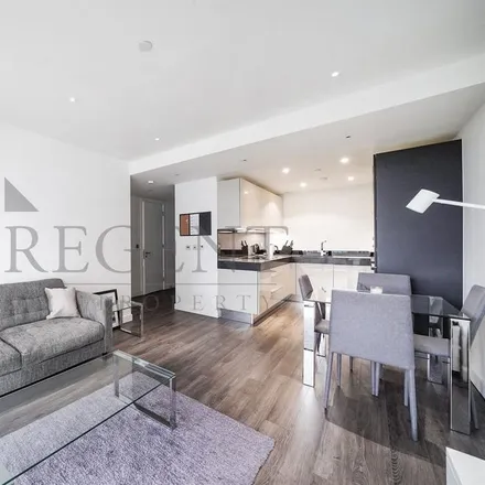Rent this 1 bed apartment on Meranti House in Goodman's Stile, London