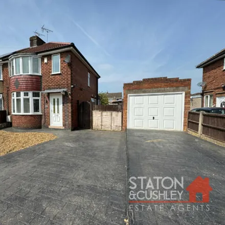 Buy this 3 bed duplex on Meden Road in Mansfield Woodhouse, NG19 8JJ