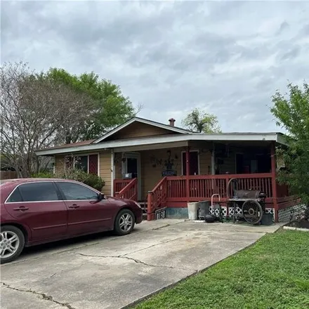 Image 2 - 775 East Avenue H, Robstown, TX 78380, USA - House for sale