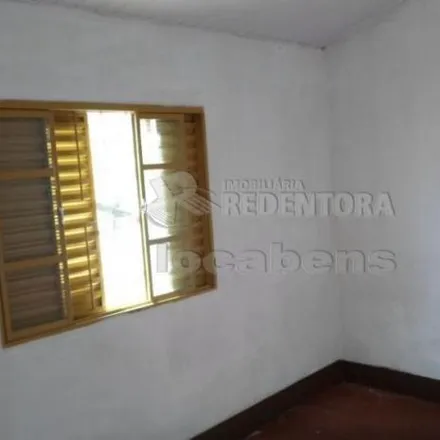 Buy this 5 bed house on Rua João Teixeira in Vila Santa Cruz, São José do Rio Preto - SP