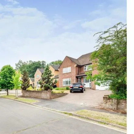 Buy this 5 bed house on Rushington Avenue in Maidenhead, SL6 1BZ