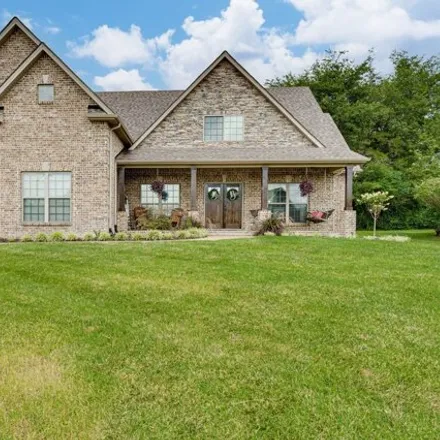 Buy this 4 bed house on 2698 Pebble Creek Lane in Murfreesboro, TN 37130