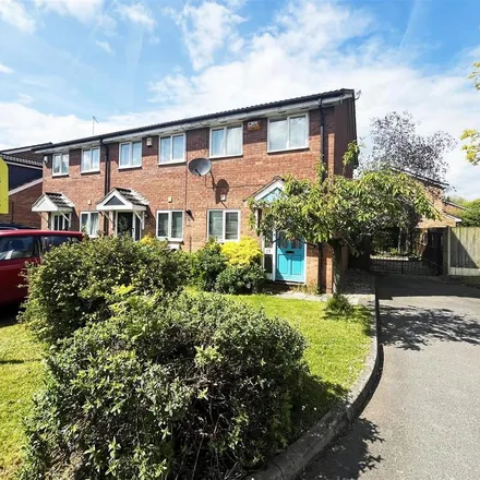 Rent this 2 bed house on 6 Falcon Close in Nottingham, NG7 2DL