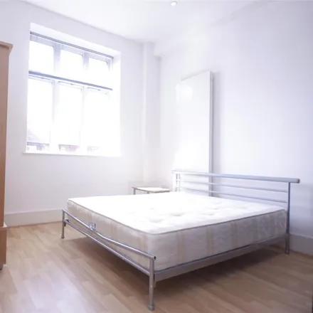 Image 3 - Prestige Property Maintenance, 27 Henriques Street, St. George in the East, London, E1 1LZ, United Kingdom - Apartment for rent