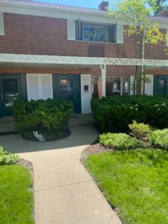 Image 1 - 665 Carriage Hill Drive, Glenview, IL 60025, USA - Townhouse for sale