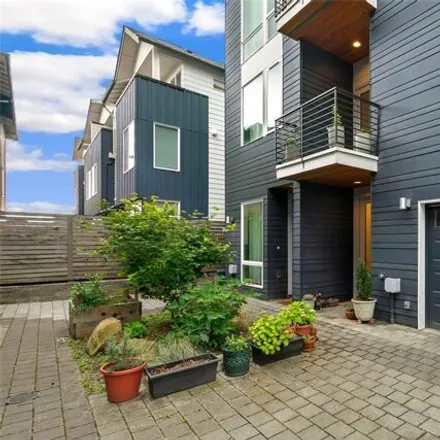 Buy this 3 bed house on 7015 42nd Avenue South in Seattle, WA 98118