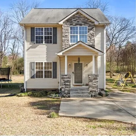 Buy this 3 bed house on 414 Perry Lane in Marshville, NC 28103