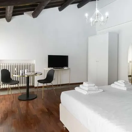 Image 7 - Palazzo Piacentini, Via Vittorio Veneto, 00187 Rome RM, Italy - Apartment for rent