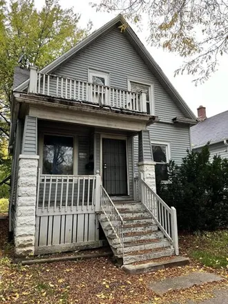 Buy this studio house on 3139 in 3139A North 39th Street, Milwaukee