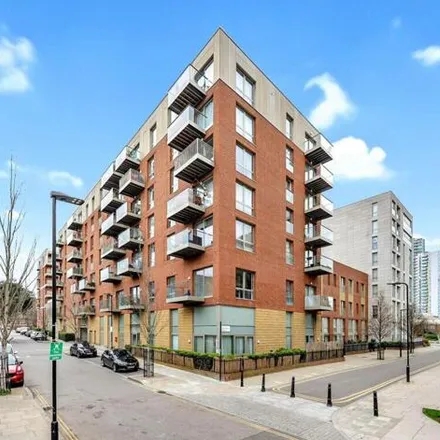 Buy this 1 bed apartment on Mulberry Apartments in 1-40 Coster Avenue, London