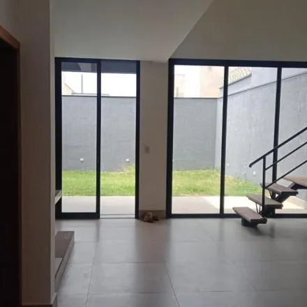 Buy this 3 bed house on Avenida Carmere in Jardim Vista Alegre, Bragança Paulista - SP