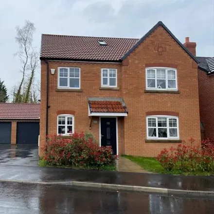 Buy this 6 bed house on Stapleford Close in Preston, PR2 7BG