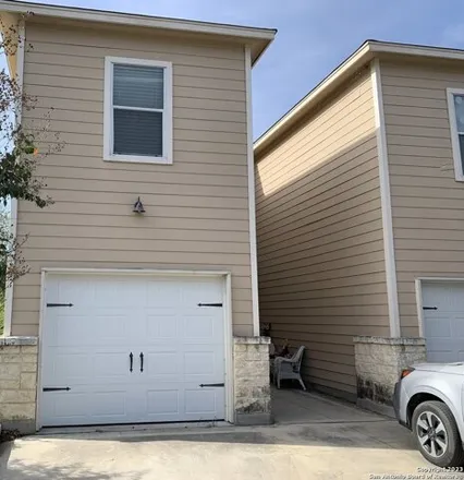Rent this 4 bed house on Hampton Inn & Suites in Advantage Drive, New Braunfels