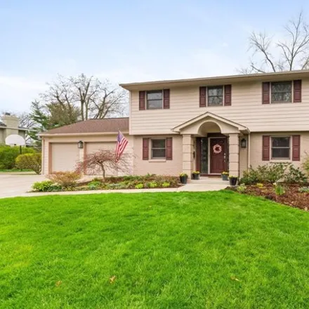 Buy this 4 bed house on 2219 Sheringham Road in Upper Arlington, OH 43220