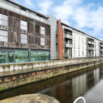 Buy this 2 bed apartment on The Waterfront in Wakefield, WF1 5RB