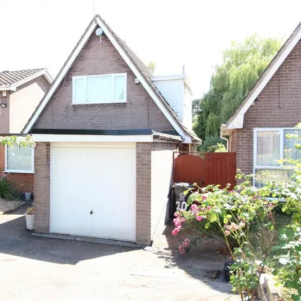 Rent this 3 bed house on Lindrick Drive in Leicester, LE5 5UH