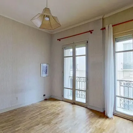 Image 6 - 4 Rue Saint-Martin, 95300 Pontoise, France - Apartment for rent