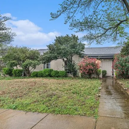 Buy this 4 bed house on 2310 Sunset Lane in Arlington, TX 76015