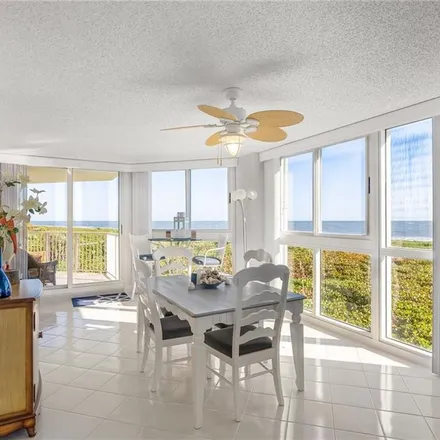 Image 1 - 2784 Atlantic Beach Boulevard, Fort Pierce Shores, Saint Lucie County, FL 34949, USA - Apartment for rent