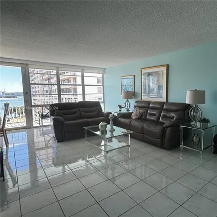 Image 2 - Winston Towers 500, 301 Northeast 174th Street, Sunny Isles Beach, FL 33160, USA - Condo for sale