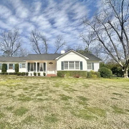 Buy this 3 bed house on 608 9th Avenue in Eastman, GA 31023